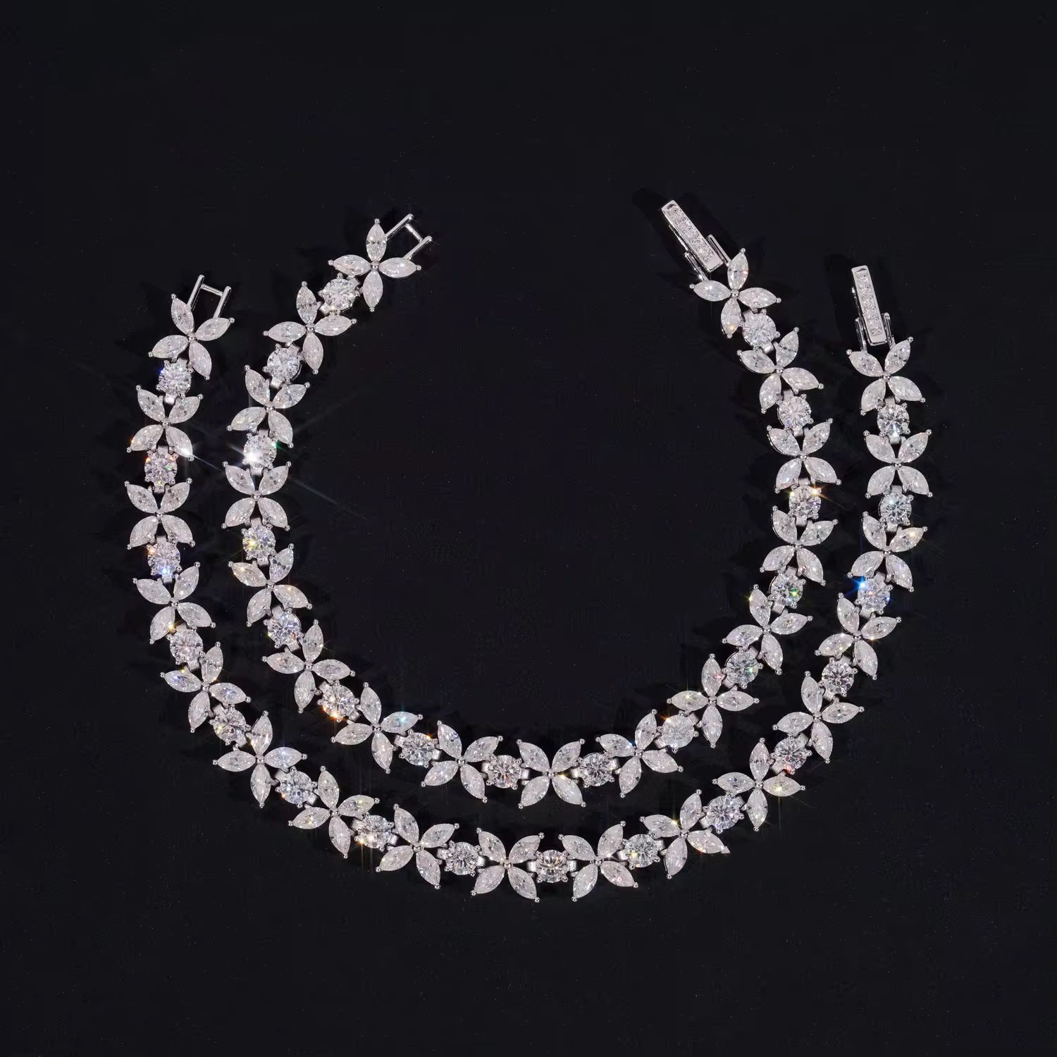 DIAMOND FLOWER BRACELET