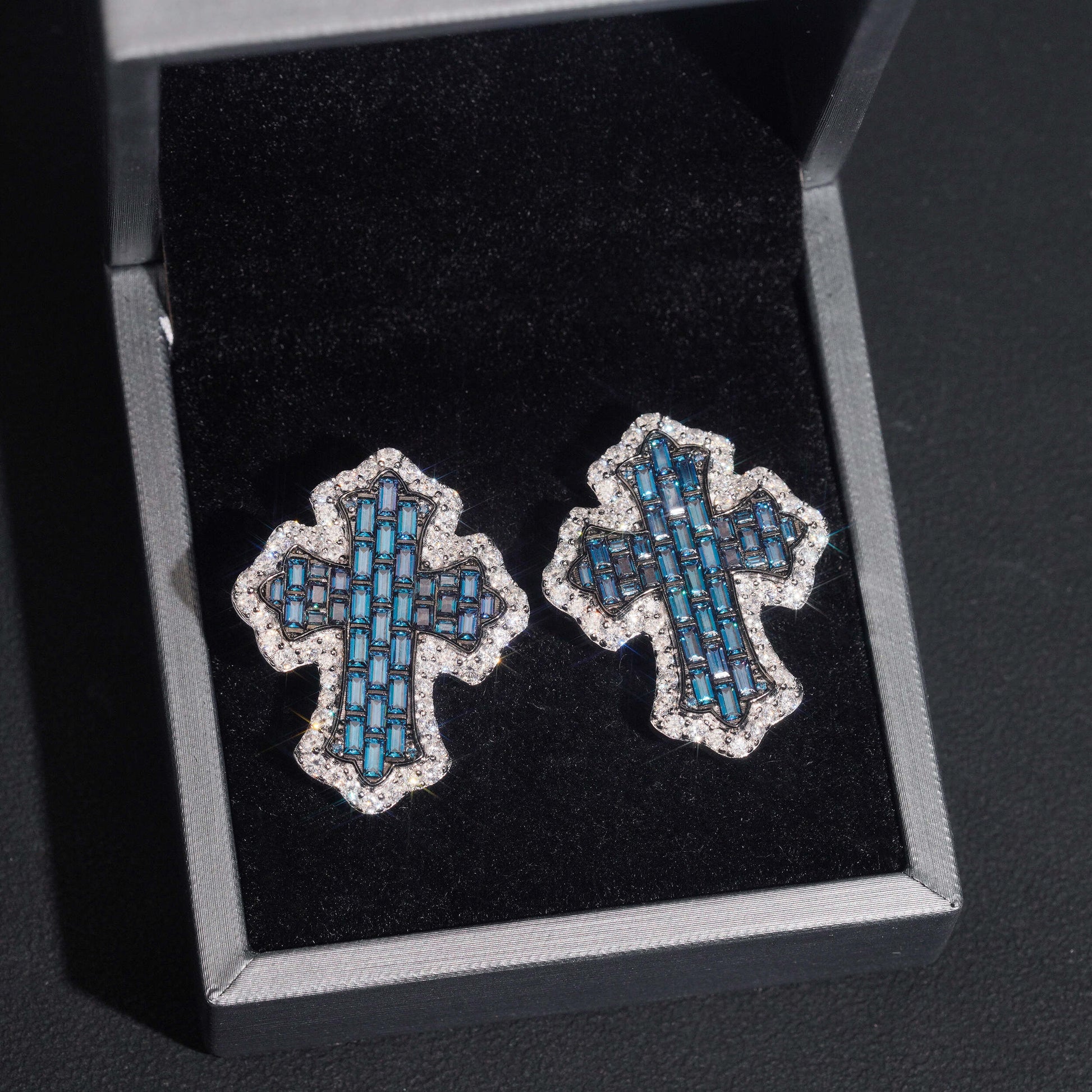 BLUE BAGUETTE CROSS EARRINGS