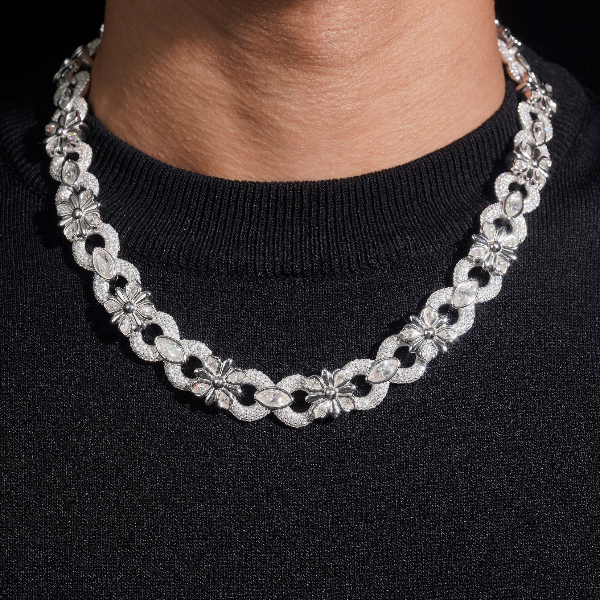 13mm Floral Relic Link Chain