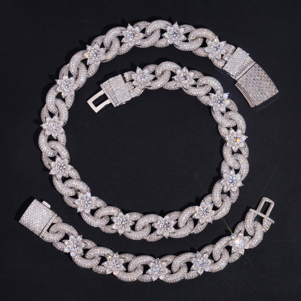 18MM INFINITY FLOWER DIAMOND LINK